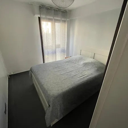 Appartement Moderne Face Gare St Charles Marseille Exterior photo