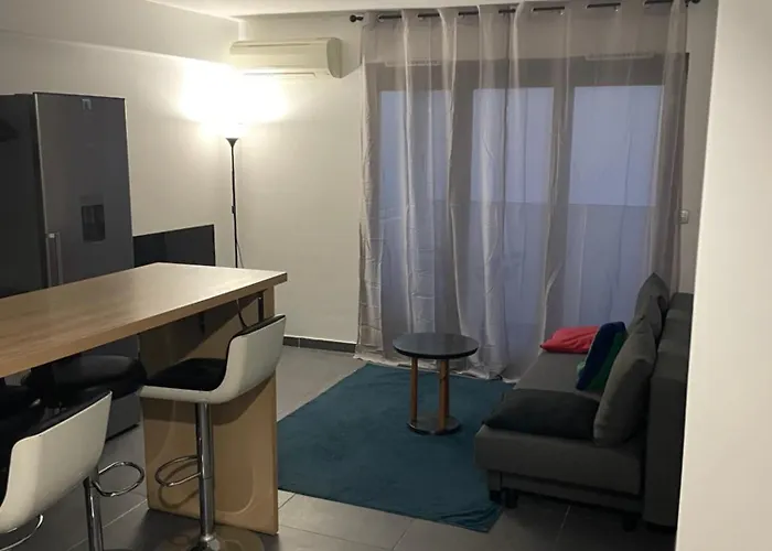 Appartement Moderne Face Gare St Charles